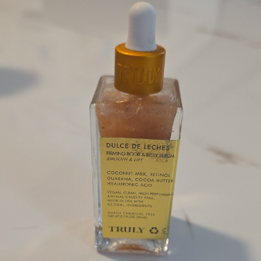 TRULY Dulce De Leches Firming Serum with Golden Hue